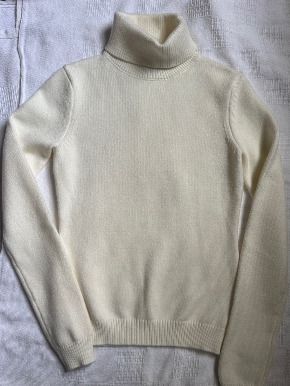 JLUXLABEL Cream Turtleneck Sweater - Lightweight Knit